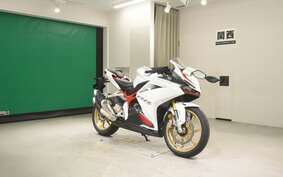 HONDA CBR250RR A MC51