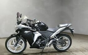 HONDA CBR250R MC41