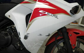 HONDA CBR250R GEN 3 MC41