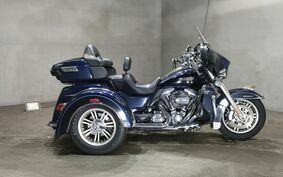 HARLEY FLHTCUTG TRIKE 1690 2014 MAL