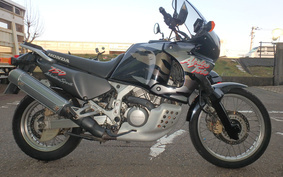 HONDA AFRICA TWIN 750 1999 RD07