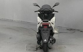 YAMAHA TRICITY 125 SE82J