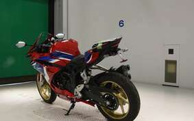 HONDA CBR250RR A MC51