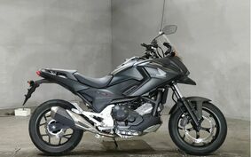 HONDA NC750X 2016 RC90