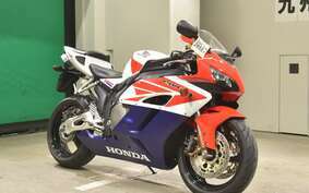 HONDA CBR1000RR 2006 SC57