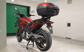 HONDA NC 700 X A 2012 RC63