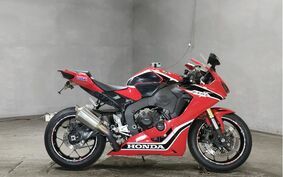 HONDA CBR1000RR 2017 SC77