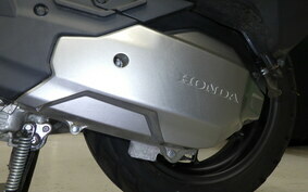 HONDA ADV150