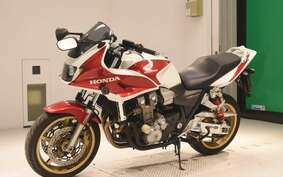 HONDA CB1300SB SUPER BOLDOR A 2006 SC54