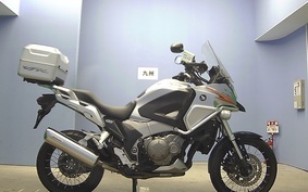 HONDA VFR1200X SC70