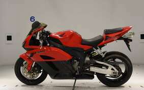 HONDA CBR1000RR 2004 SC57