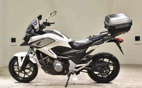 HONDA NC 700 X 2012 RC63