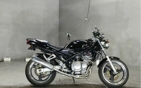 SUZUKI BANDIT 250 GJ77A