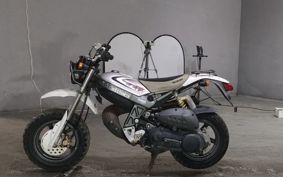 SUZUKI STREET MAGIC CA1LB