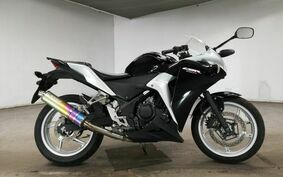 HONDA CBR250R MC41