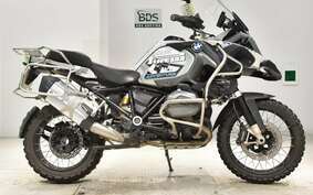 BMW R1200GS ADVENTURE 2015 0A02