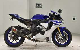 YAMAHA YZF-R1 2016