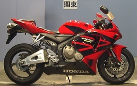 HONDA CBR600RR GEN 2 2006 PC37