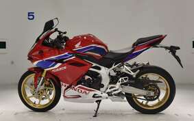 HONDA CBR250RR A MC51