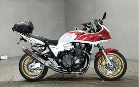 HONDA CB1300SB SUPER BOLDOR 2009 SC54