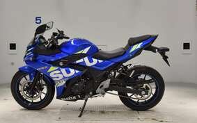 SUZUKI GSX250R DN11A