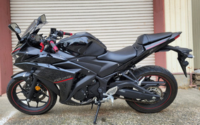 YAMAHA YZF-R25 ABS RG43J