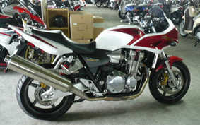 HONDA CB1300SB SUPER BOLDOR 2007 SC54