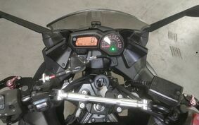 YAMAHA FZ6-R 2013 RJ18E