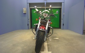 TRIUMPH ROCKET III 2005 LC1035