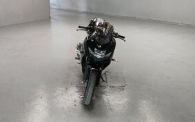 SUZUKI GIXXER 150 SF 不明