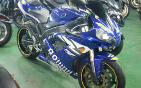 YAMAHA YZF-R1 2004 RN12