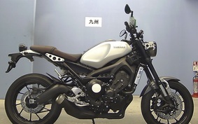 YAMAHA XSR900 RN46J