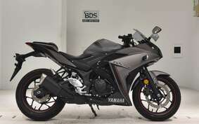 YAMAHA YZF-R25 RG10J