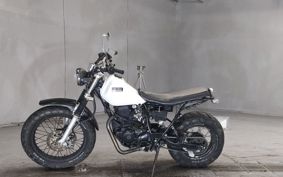 YAMAHA TW225 DG09J