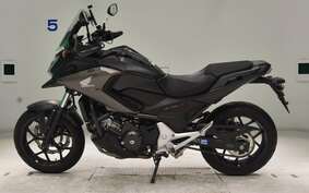 HONDA NC750X LD ABS 2021 RC90