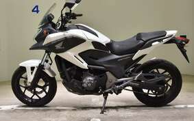 HONDA NC750X 2015 RC72