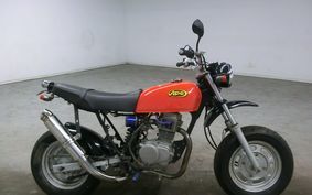 HONDA APE 100 HC07