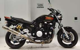 YAMAHA XJR1300 2001 RP03J