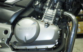 SUZUKI GSR250