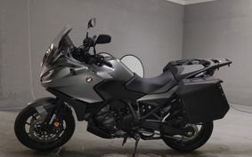 HONDA NT1100 SC84