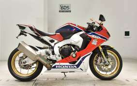 HONDA CBR1000RR GEN 3 SPECIAL EDITION 2017 SC77