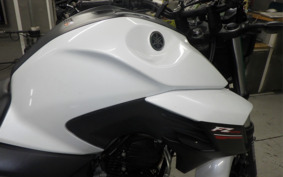 YAMAHA FZ25