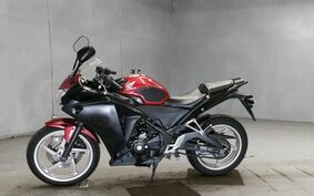 HONDA CBR250R MC41