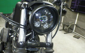 HARLEY XL883N 2020