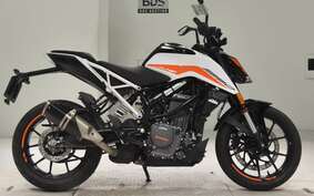 KTM 390 DUKE 2024