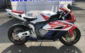 HONDA CBR1000RR 2004 SC57