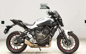 YAMAHA MT-07 2017 RM07J