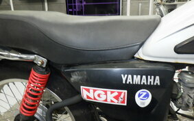 YAMAHA YB125SP