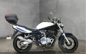 SUZUKI BANDIT 1200 2005 GV77A