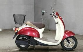 HONDA CREA SCOOPY I AF55